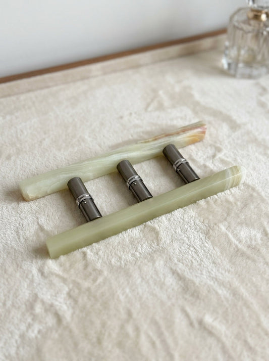 Yukixstone Green Onyx Bar Stone Door Pull - pair of green onyx bars with banded golden tipping, each bar mounts on its own door