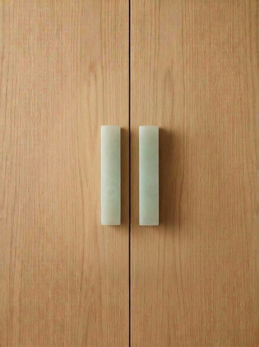 Onyx Bar Stone Pull - Hand-Polished Natural Onyx Cabinet Pull
