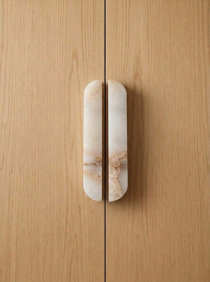 Yukixstone Honey Onyx natural stone capsule pull - hand-carved split marble cabinet handle for wardrobe and kitchen doors